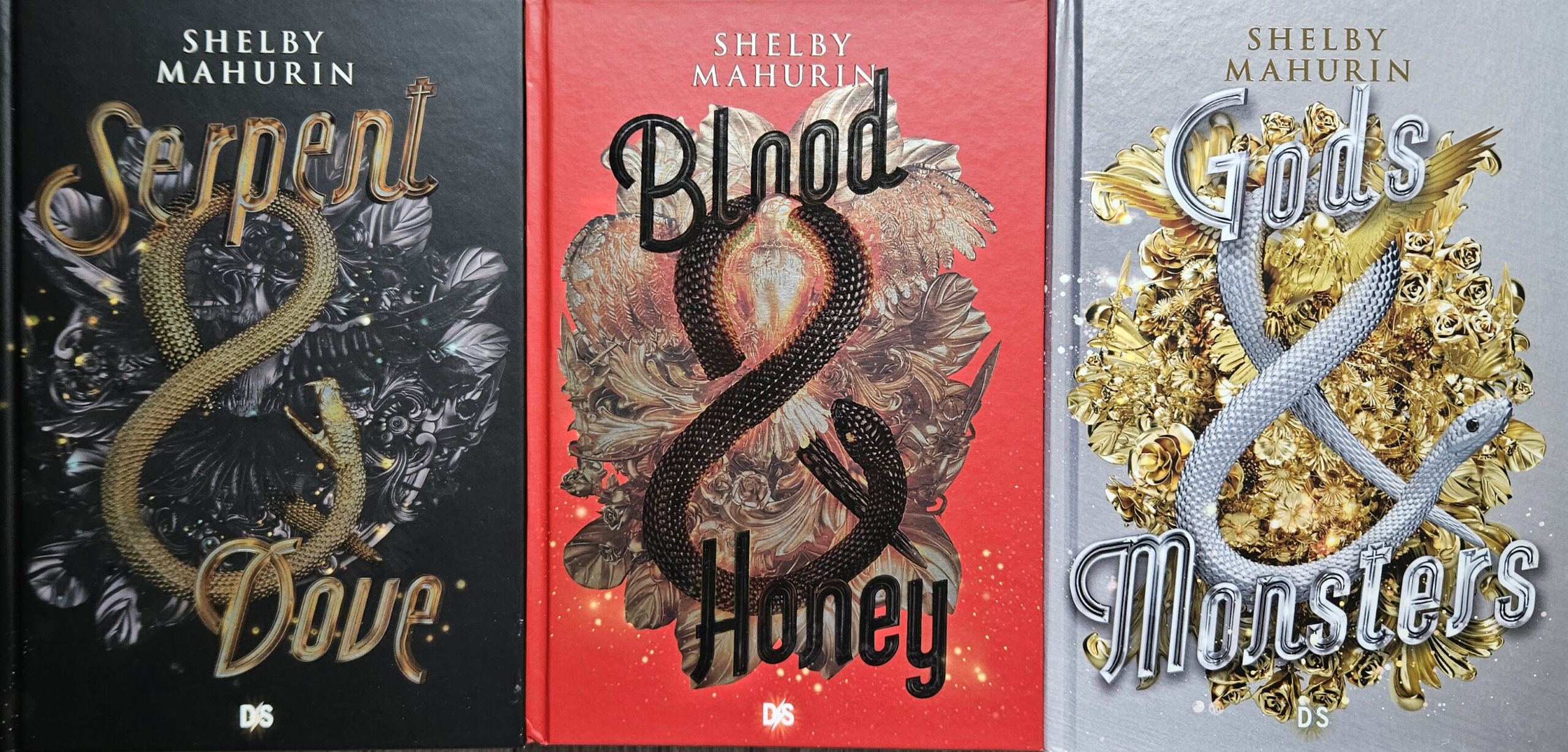 Serpent and dove trilogie shelby mahurin